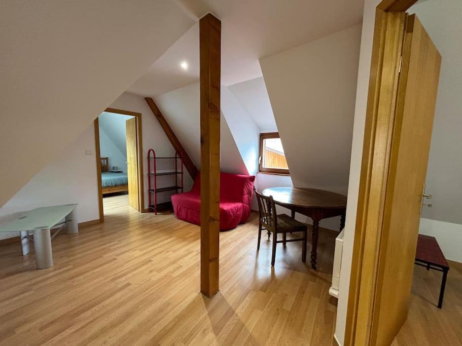 Gite De La Fontaine Charmante Maison Au Coeur De Beblenheim - Route Des Vins Esterno foto